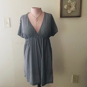 Black & White Striped T-Shirt Dress 🖤🖤🖤